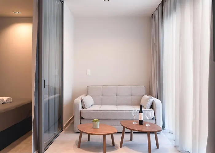 Appartement Ermou 55 Hive 4 *